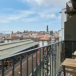 Sunday\'S In Oporto